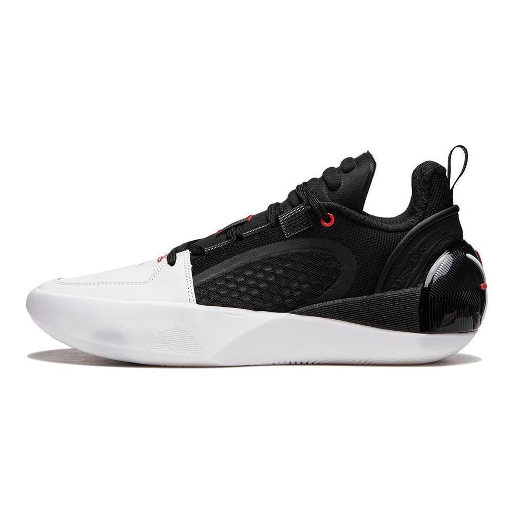 Professional Basketball Shoe "Wade All City 12" ENCORE - black-white - ABAU029-2